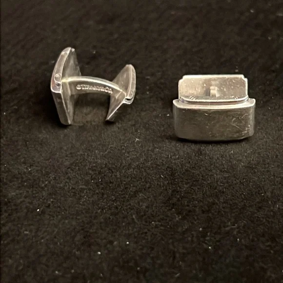 Tiffany & Co Men’s Sterling Silver Cufflinks (AUTHENTIC) - Picture 2 of 4